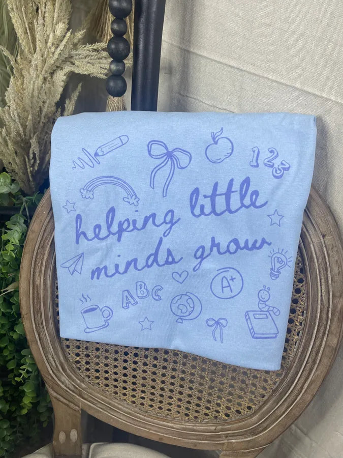 Helping Little Minds Grow (Gildan Tee)