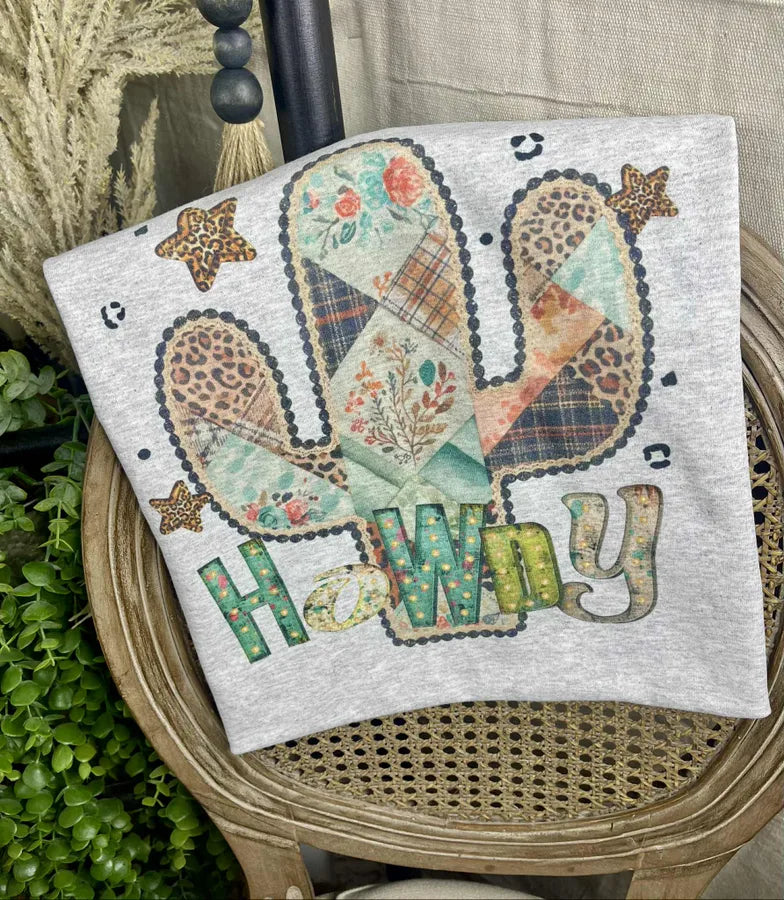 Howdy (Gildan Tee)