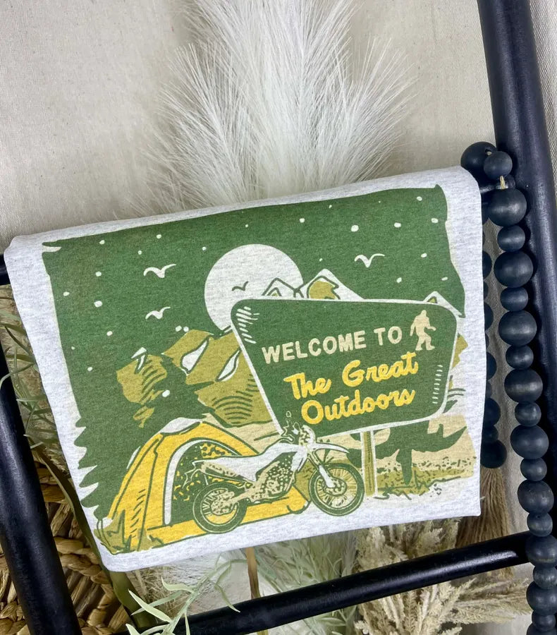 Welcome to the Great Outdoors (Gildan Tee)